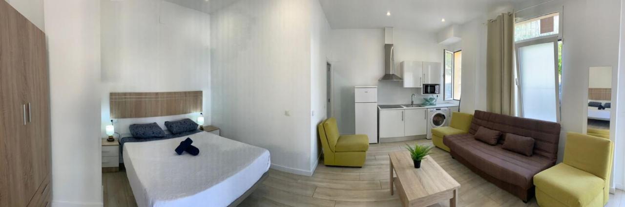 Malaga Velarde Center 3 Appartement Buitenkant foto